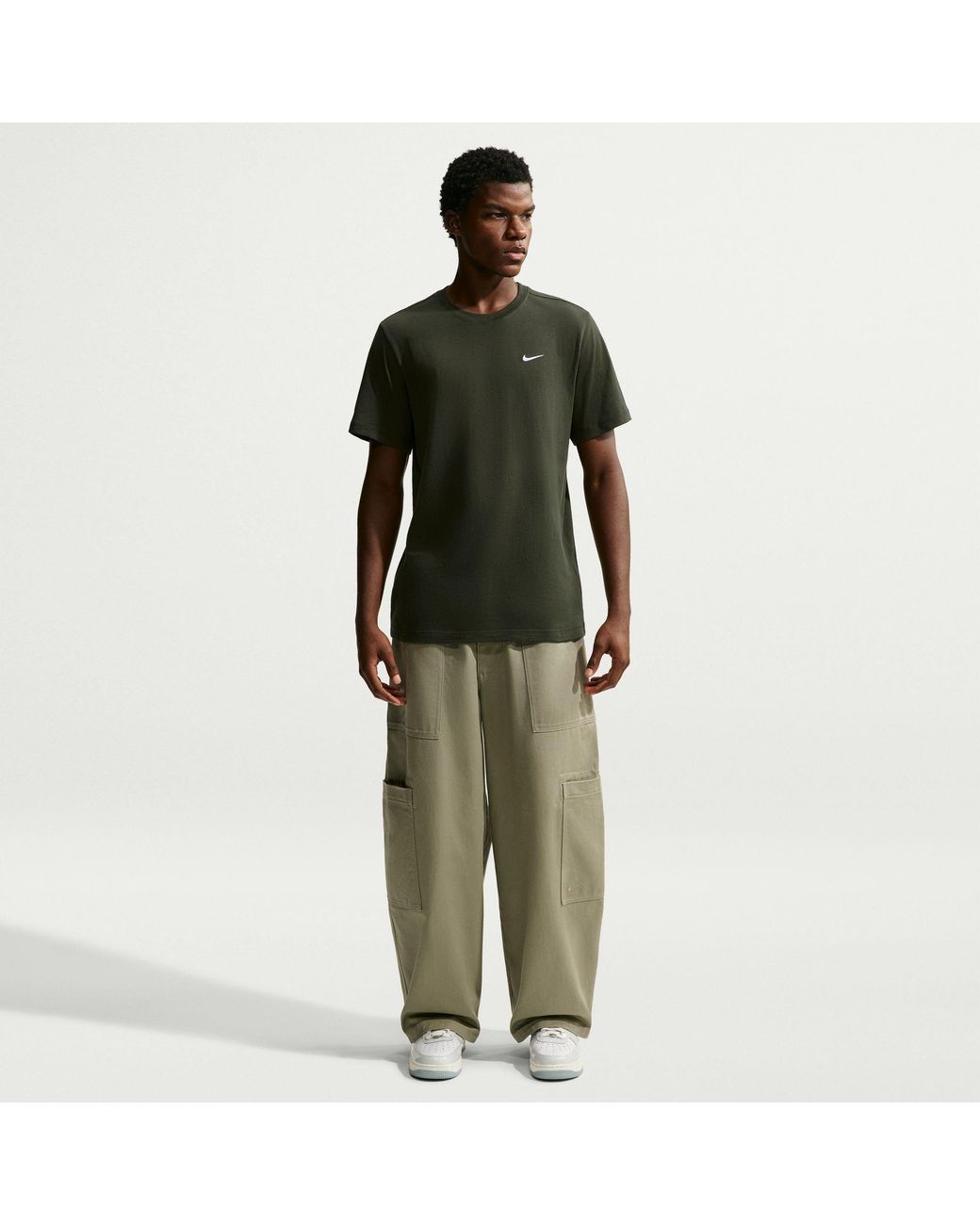 Nike Green Sportswear Club T-Shirt for men