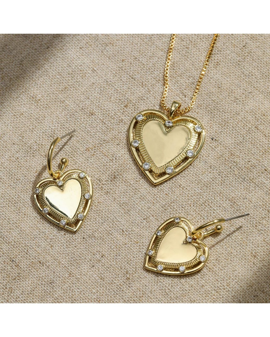 Inicio Metallic 14K Plated Textured Heart Charm Pendant