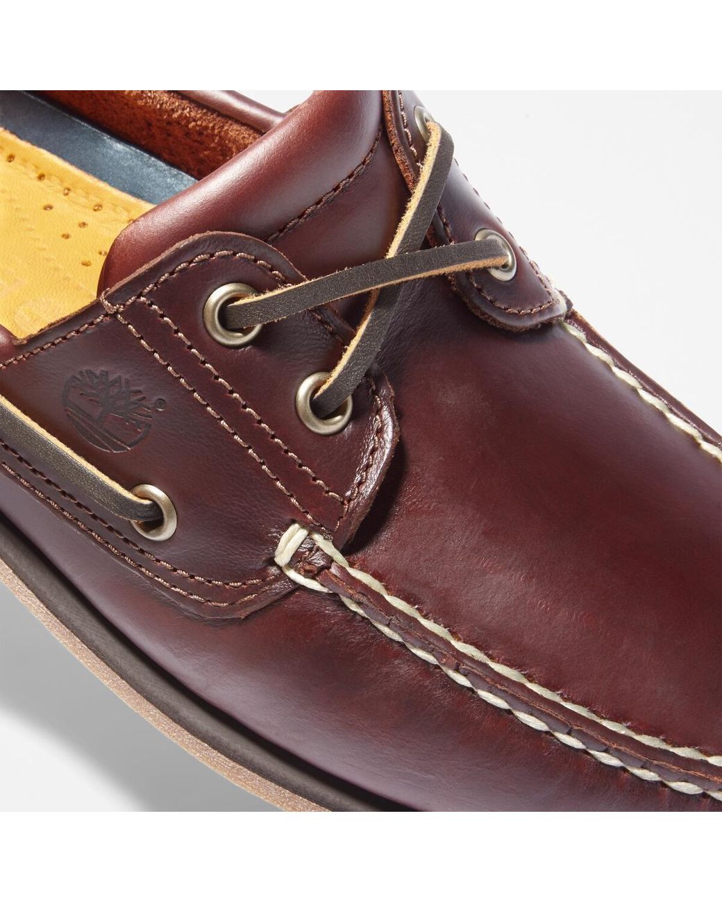 Timberland Brown Classic 2-Eye Boat Shoes for men