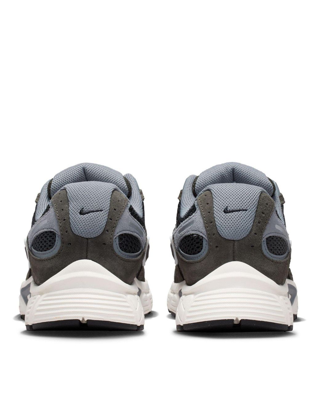 Nike Gray V5 Rnr Shoes for men