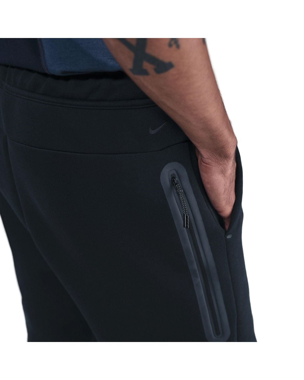 Nike Black Sportswear Tech Fleece Shorts for men