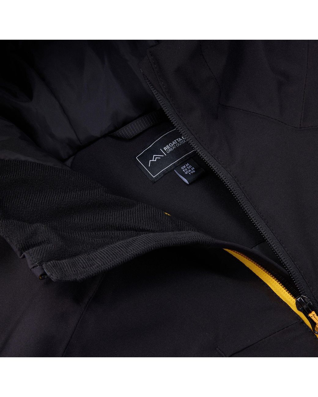 Regatta Black Highton Stretch Padded Waterproof Jacket for men
