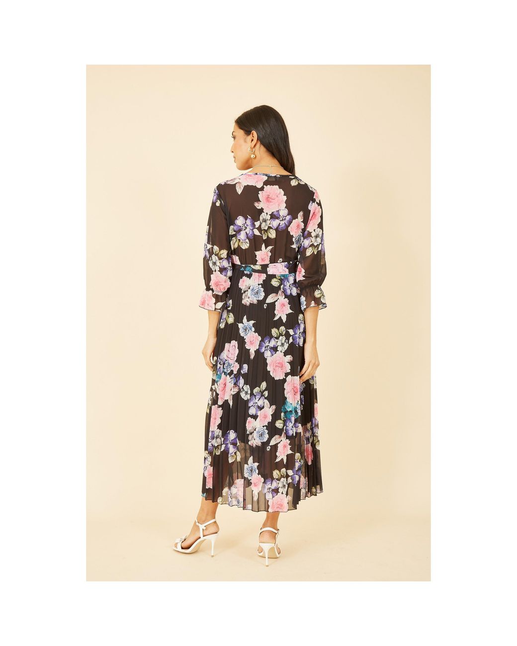 Yumi' Natural Floral Pleated Wrap Midi Dress