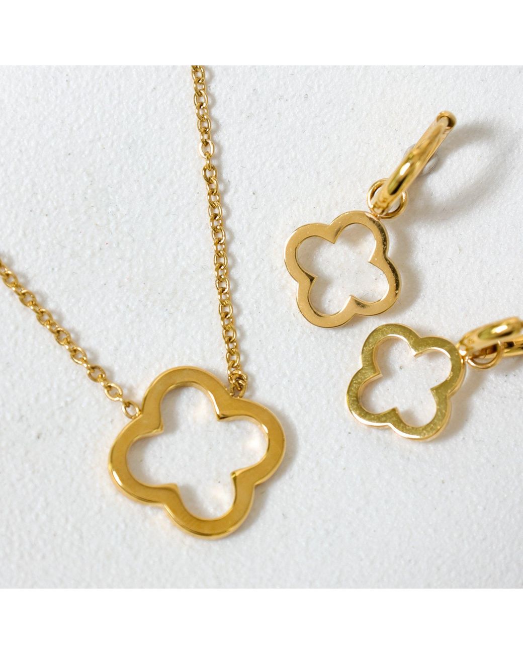 Jon Richard Metallic Waterproof Plated Clover Pendant