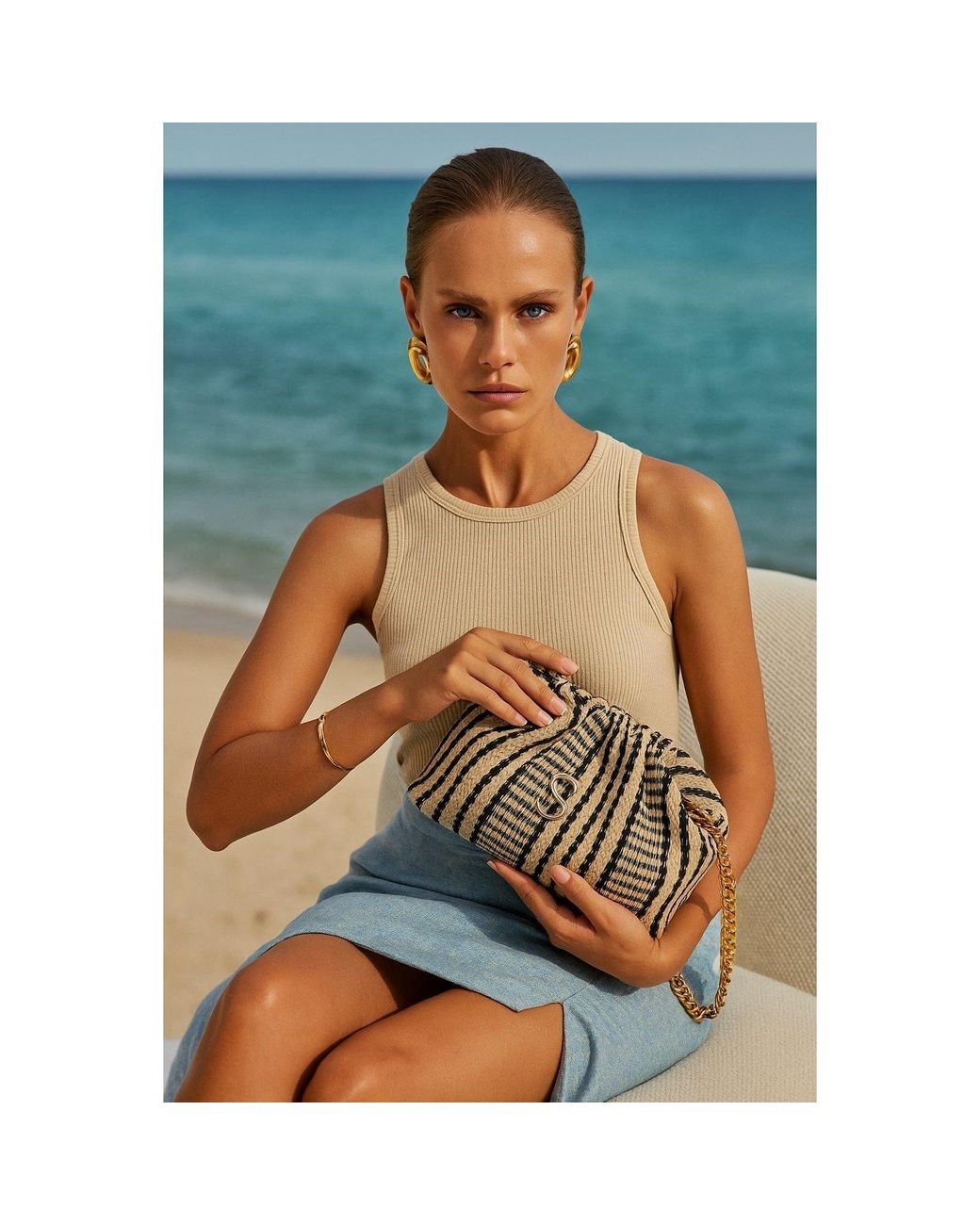 Sorena Metallic Clutch Bag