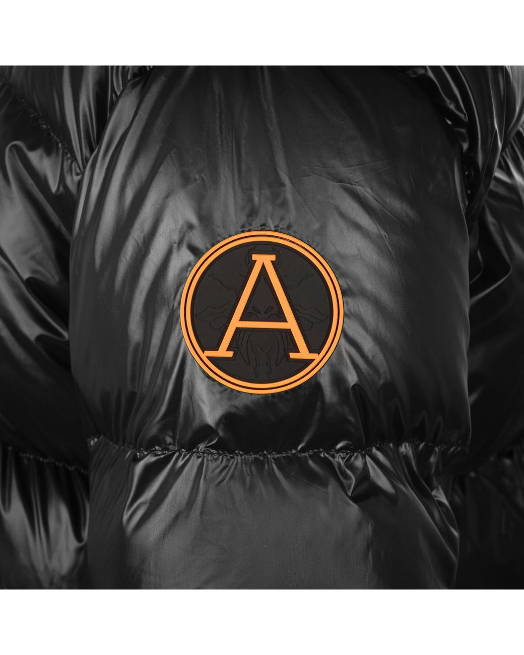 ARCTIC ARMY Black Puffer Og Hooded Long Sleeve Short Puffer Jacket