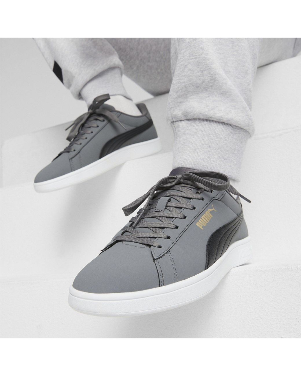 PUMA Gray Smash 3.0 Buck Low-Top Trainers for men