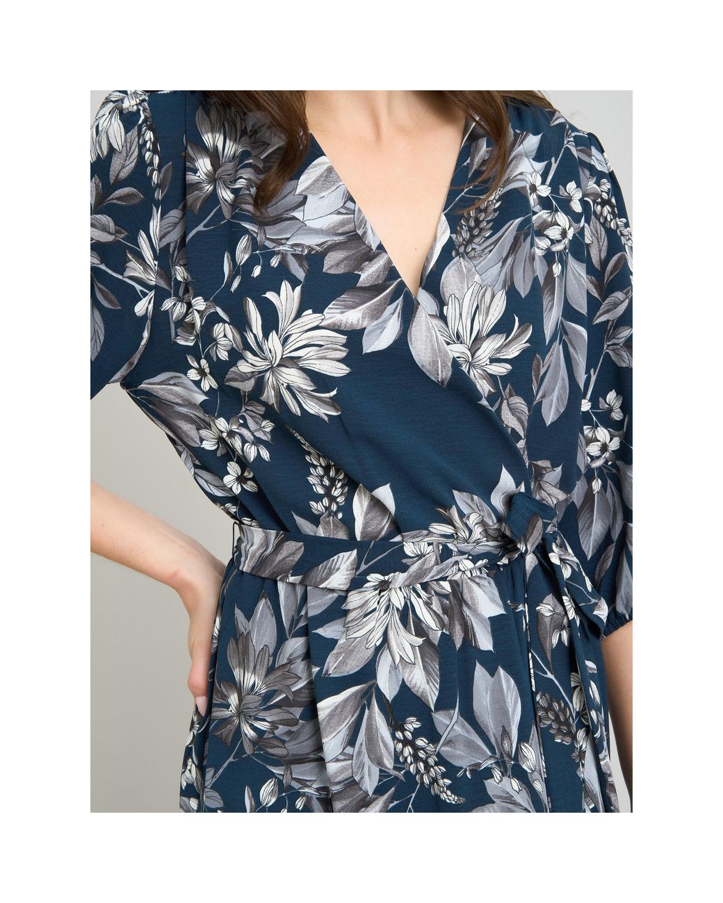 Gina Bacconi Blue Gwyneth Floral Print Maxi Dress