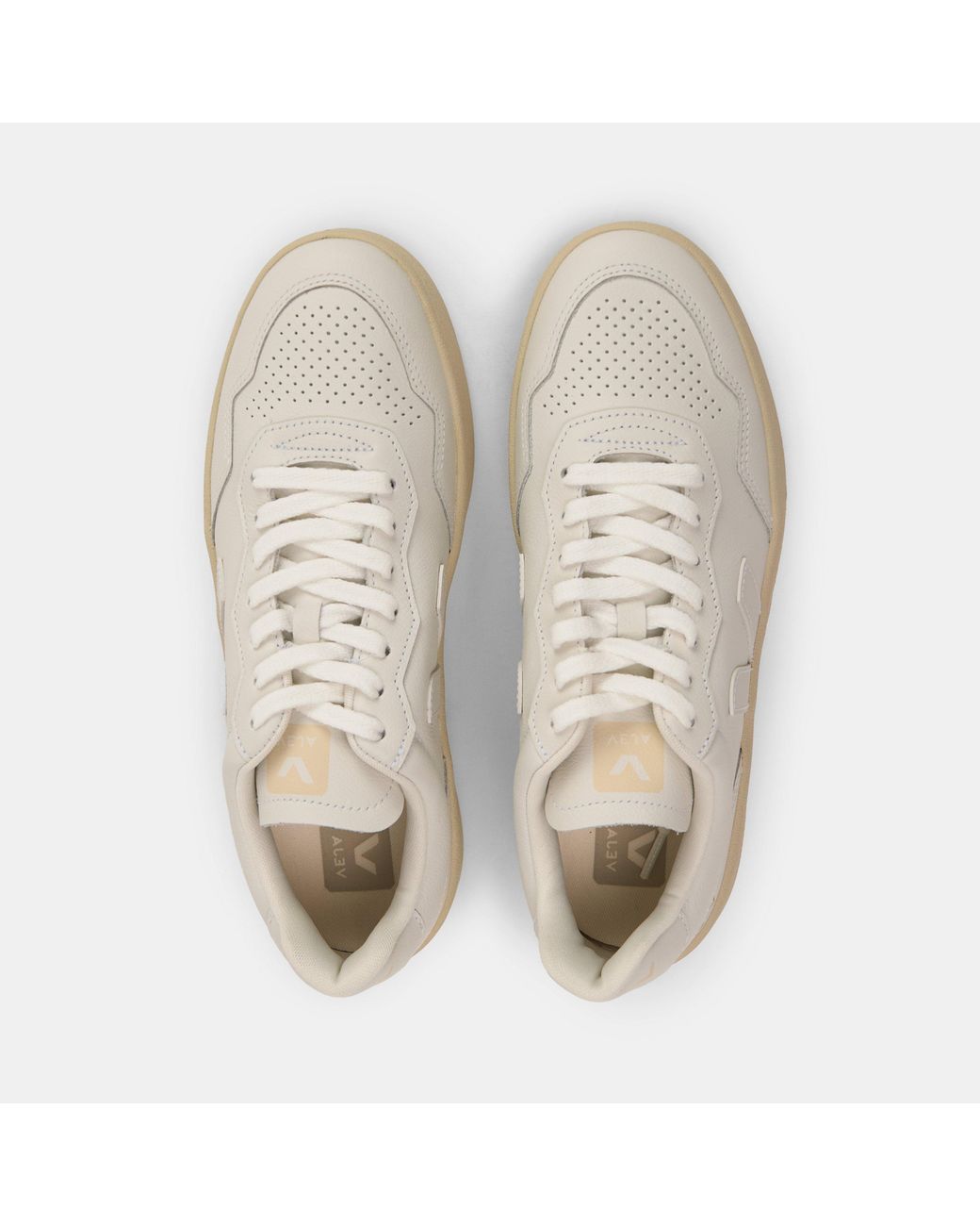 Veja Natural Bastle Leather Court Trainers