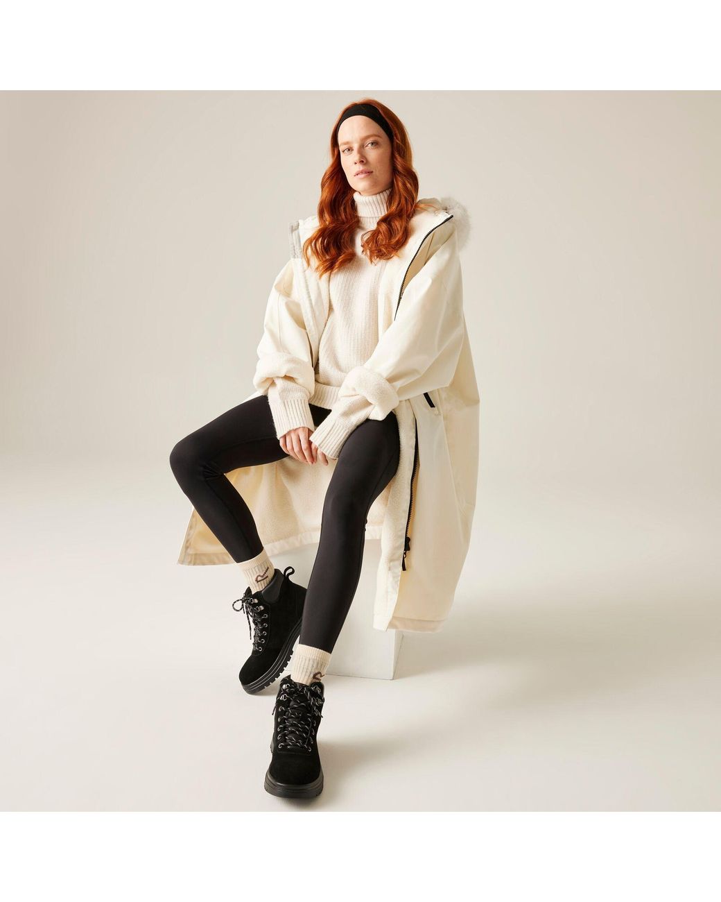 Regatta Natural Adult Waterproof Changing Robe Pro