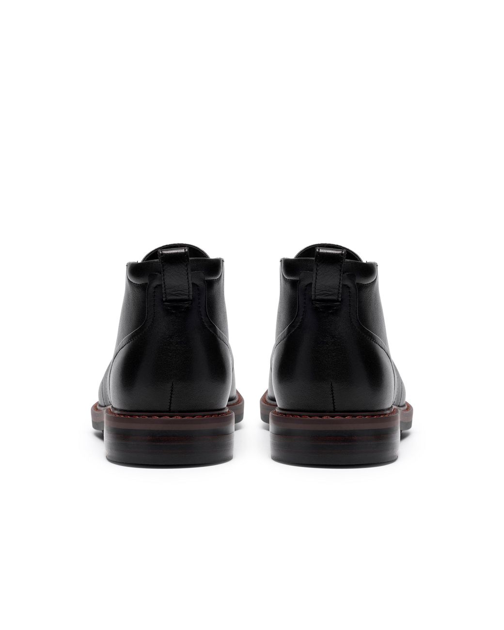 Clarks Black Aldwin 2 Leather Waterproof Chukka Boots for men