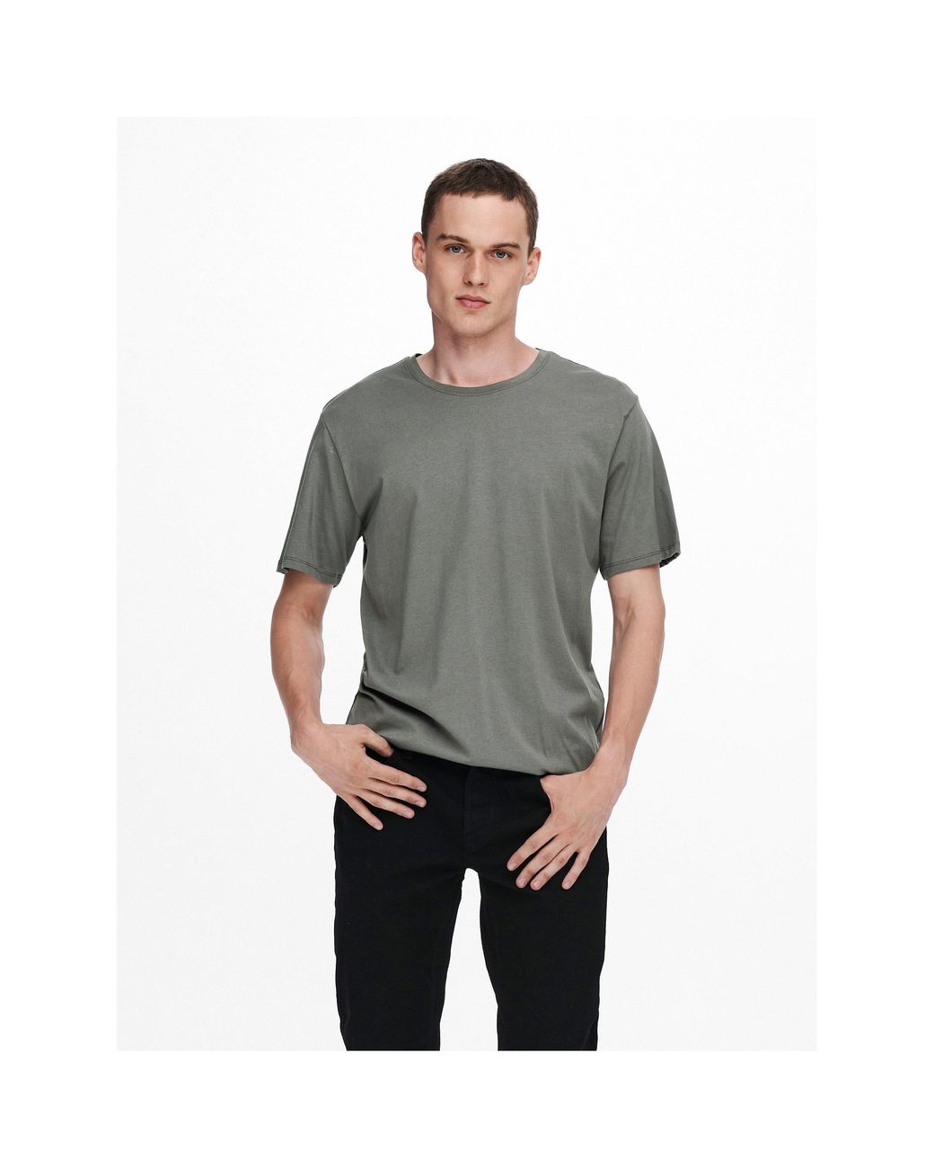 Only & Sons Gray Oversized T-Shirt for men