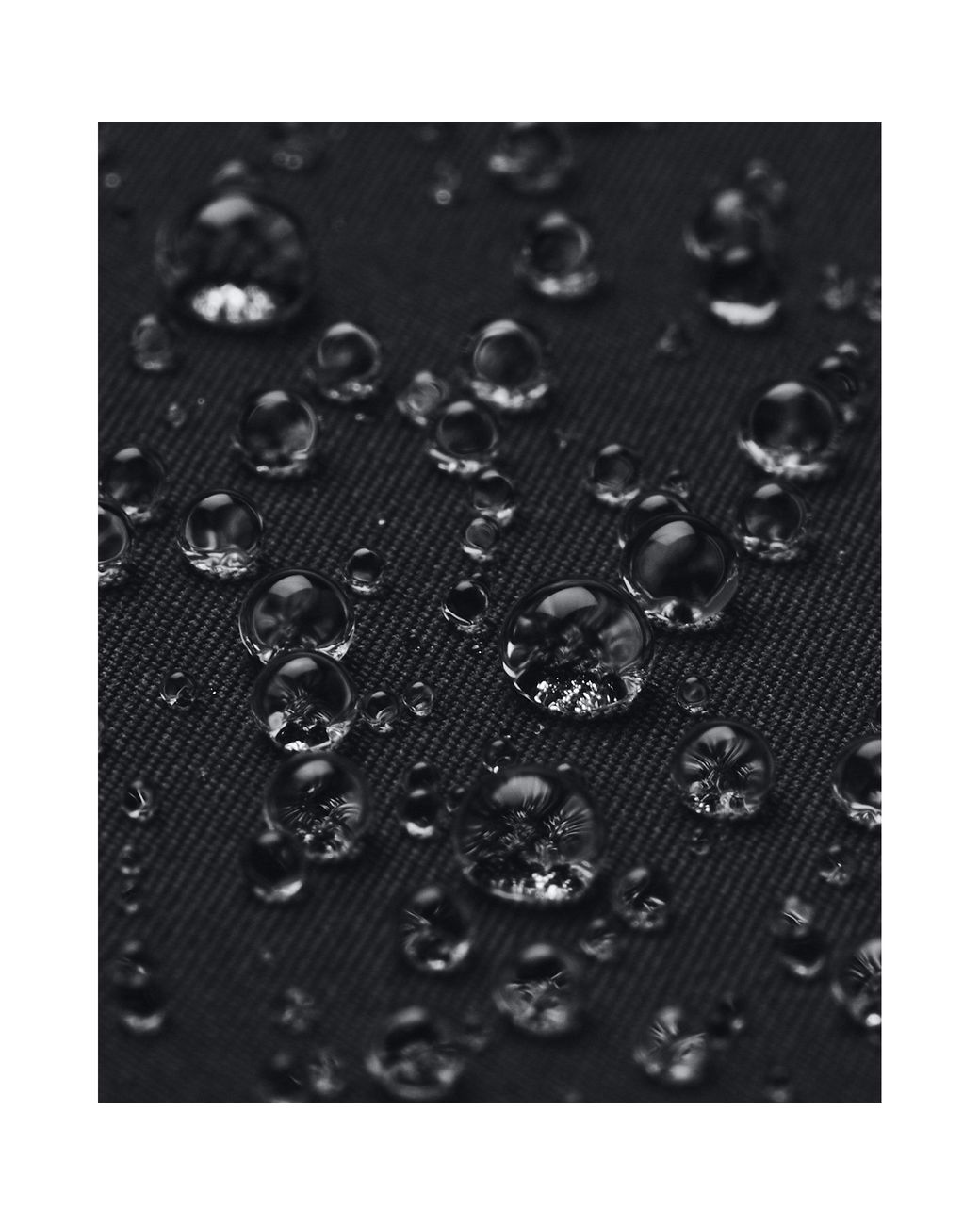 Under Armour Black Long-Sleeve Performance Gym Top