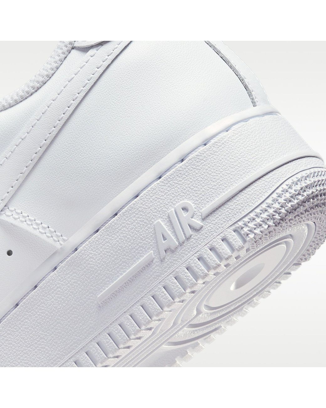Nike White Air Force 1 07 Easyon Leather Trainers for men