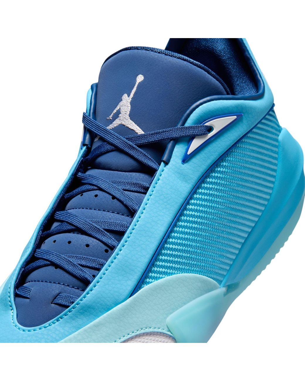 Nike Blue Triangle Basketball Trainers for men