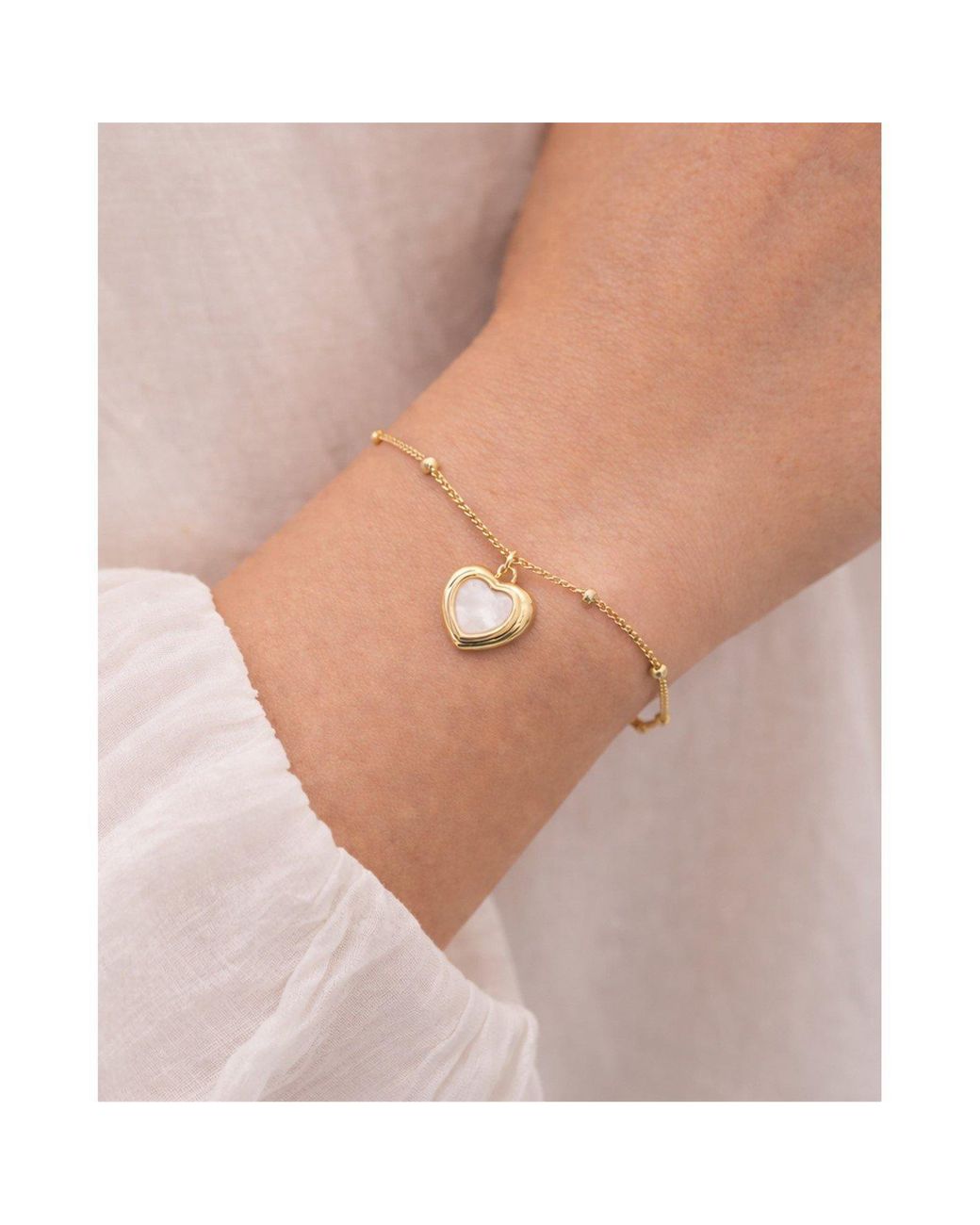 Inicio Metallic Mother Of Pearl Heart Bracelet