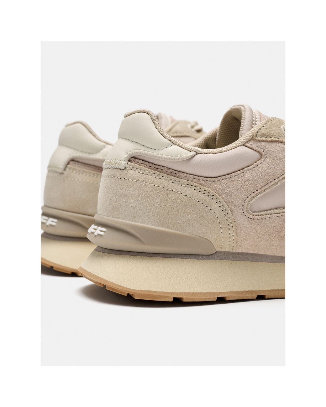 HOFF White City Runner Trainers