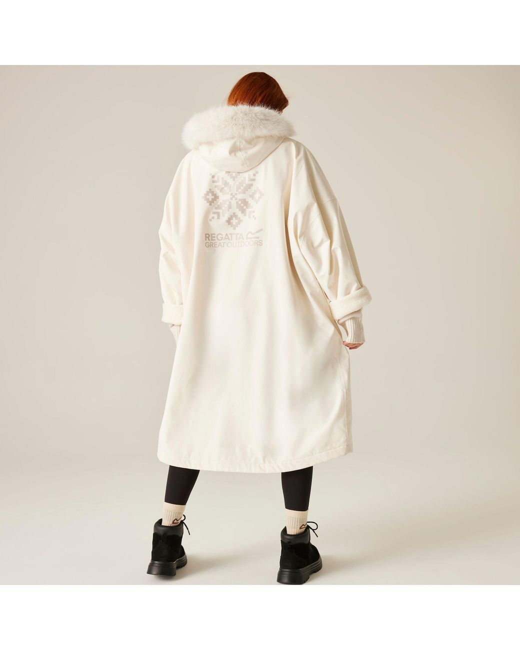 Regatta Natural Adult Waterproof Changing Robe Pro