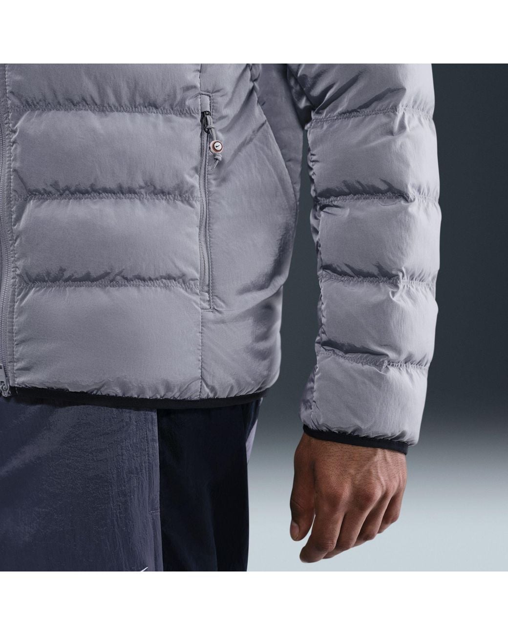 Nike Blue Solid Patterned Zipped Pocket Hooded Woven Cuff Puffer Jacket for men
