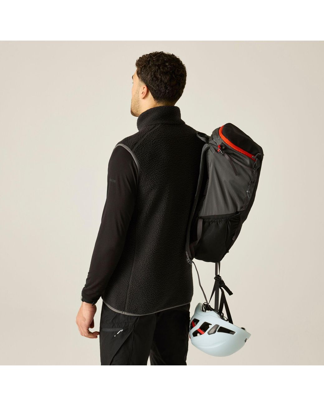 Dare 2b Black Camber Fleece Gilet for men