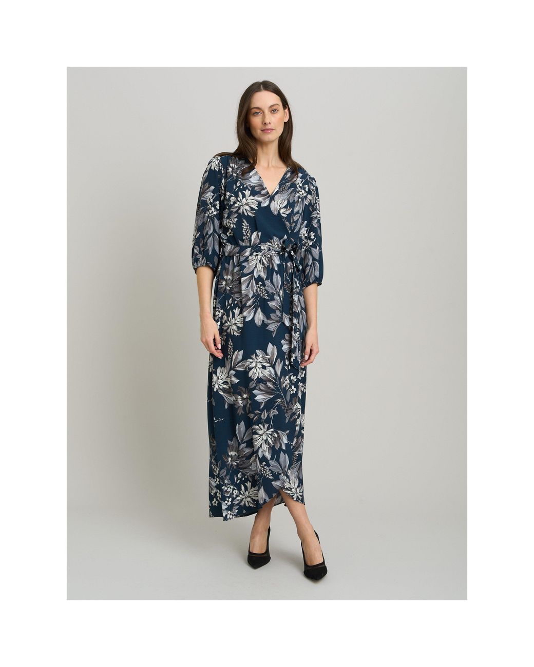 Gina Bacconi Blue Gwyneth Floral Print Maxi Dress