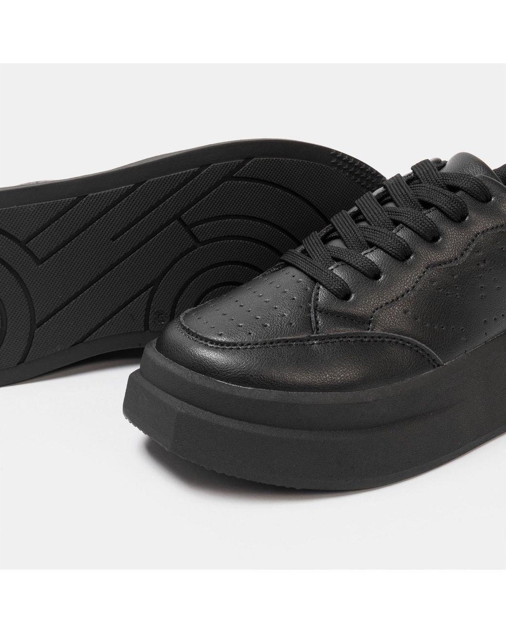 Kappa Black Ari Trainers