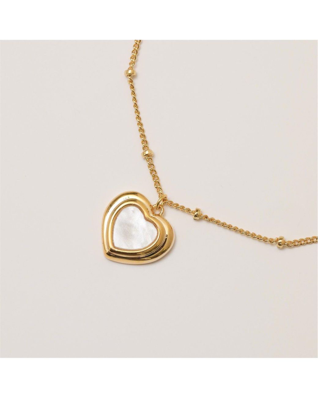 Inicio Metallic Mother Of Pearl Heart Bracelet