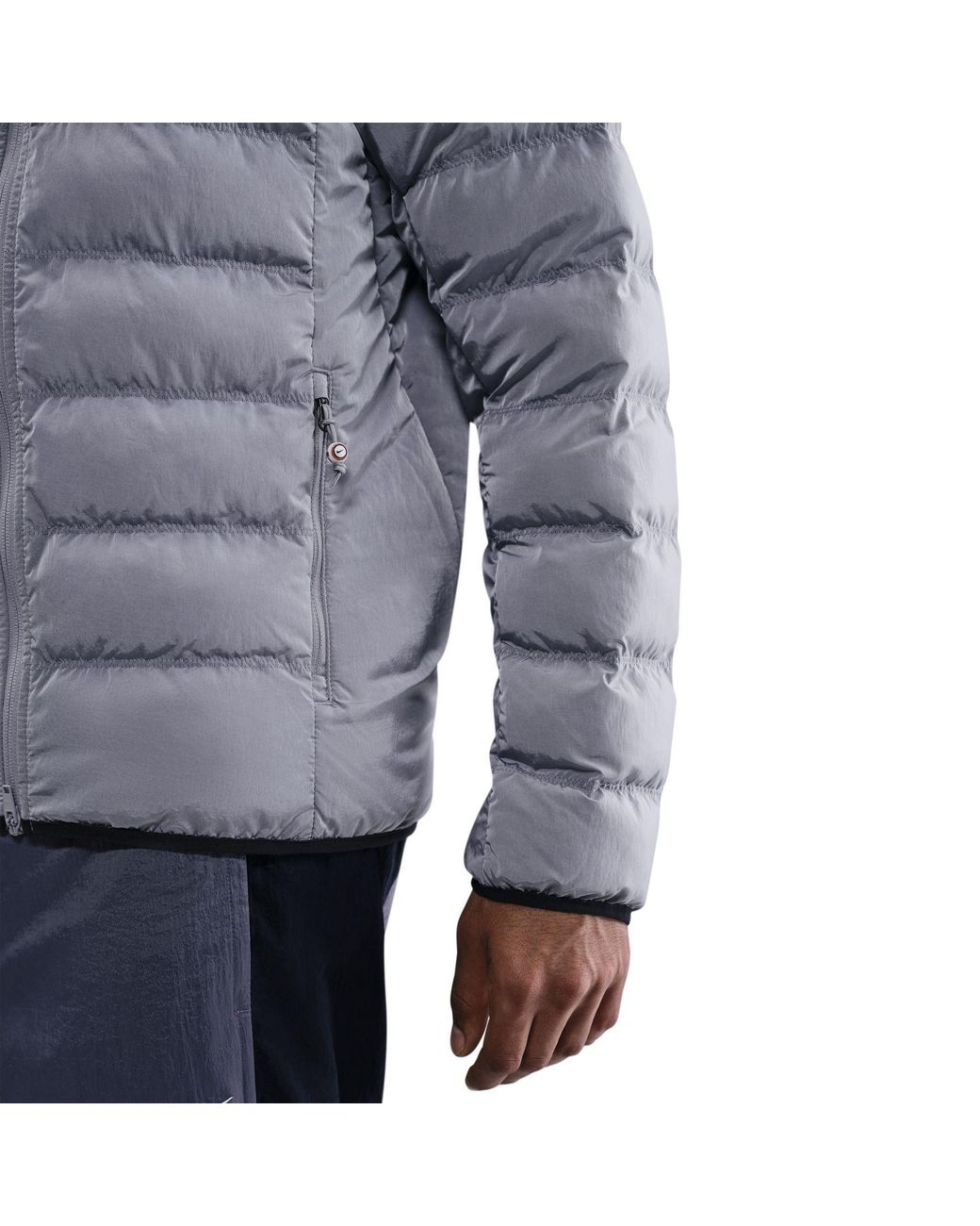 Nike Blue Solid Patterned Zipped Pocket Hooded Woven Cuff Puffer Jacket for men