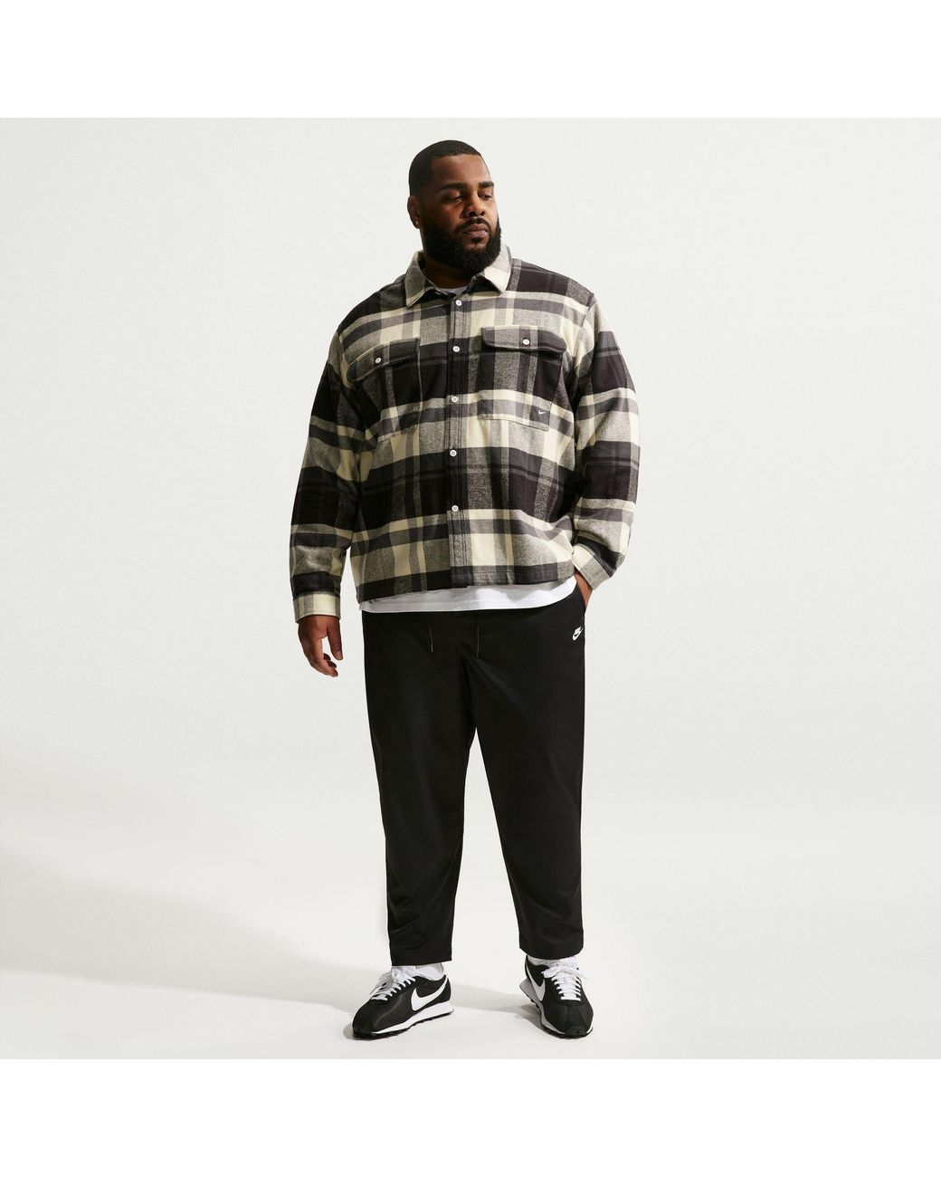Nike Club Woven Tapered-Fit Joggers for men