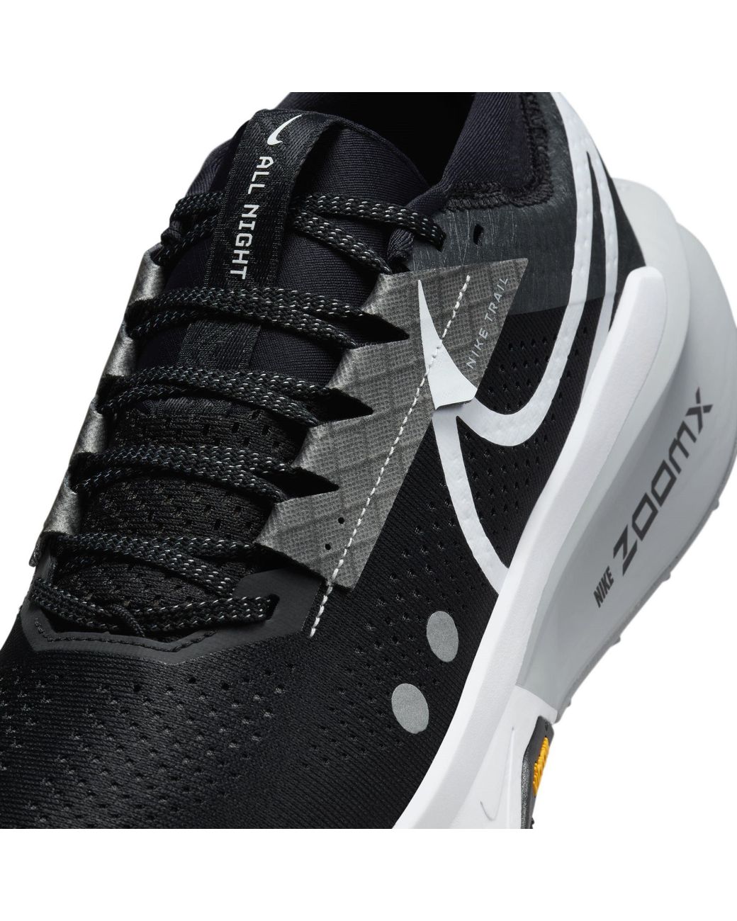 Nike Black Zegama Trail Running Shoes for men