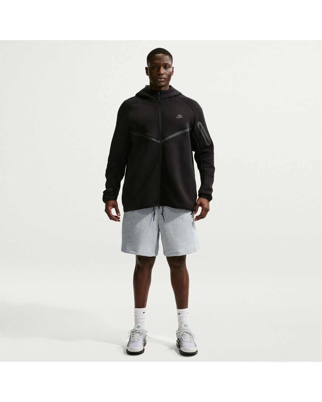 Nike Black Sportswear Tech Fleece Shorts for men