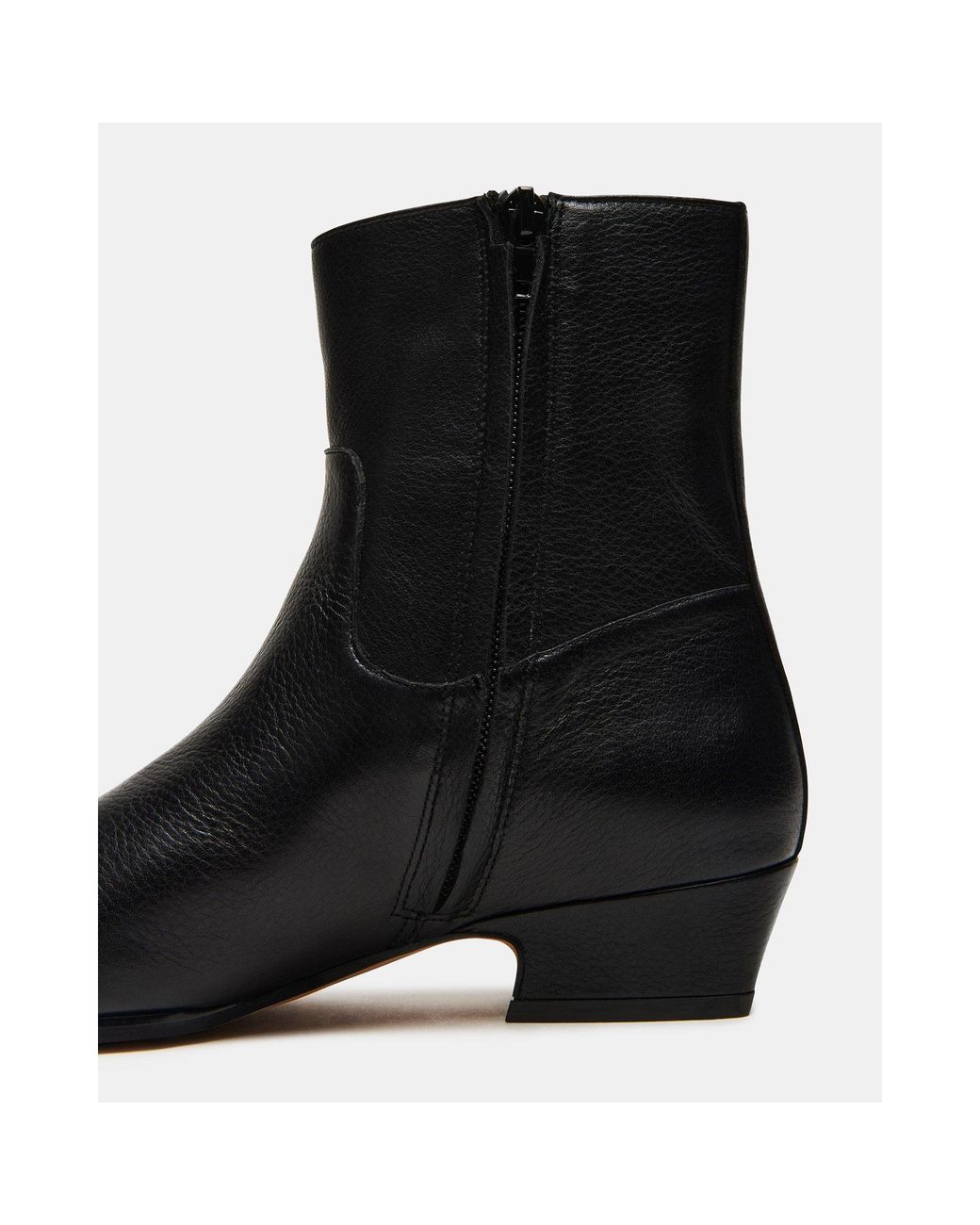 Steve Madden Black Dusty