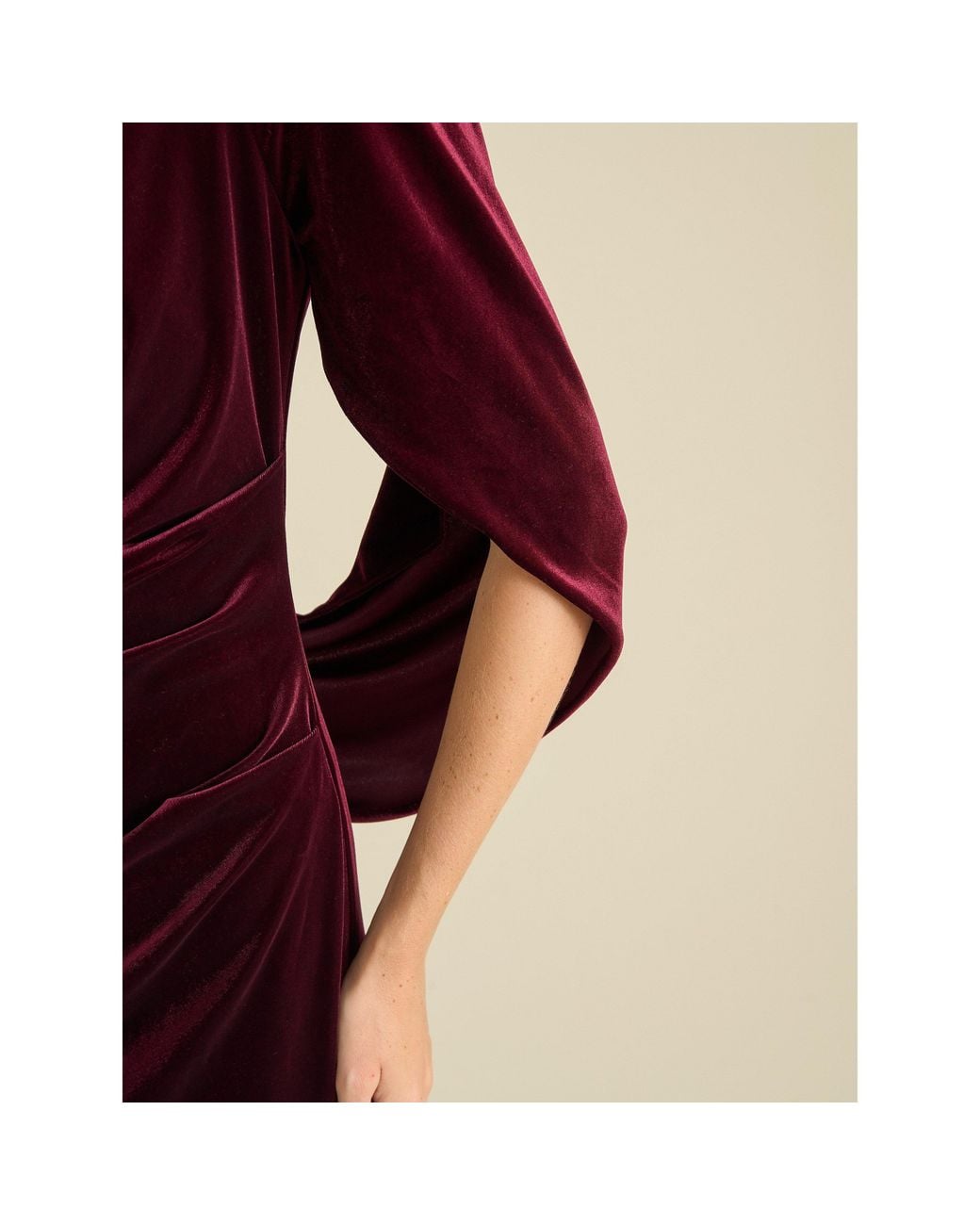 Gina Bacconi Red Shakira Velvet Maxi Dress With Back Piece