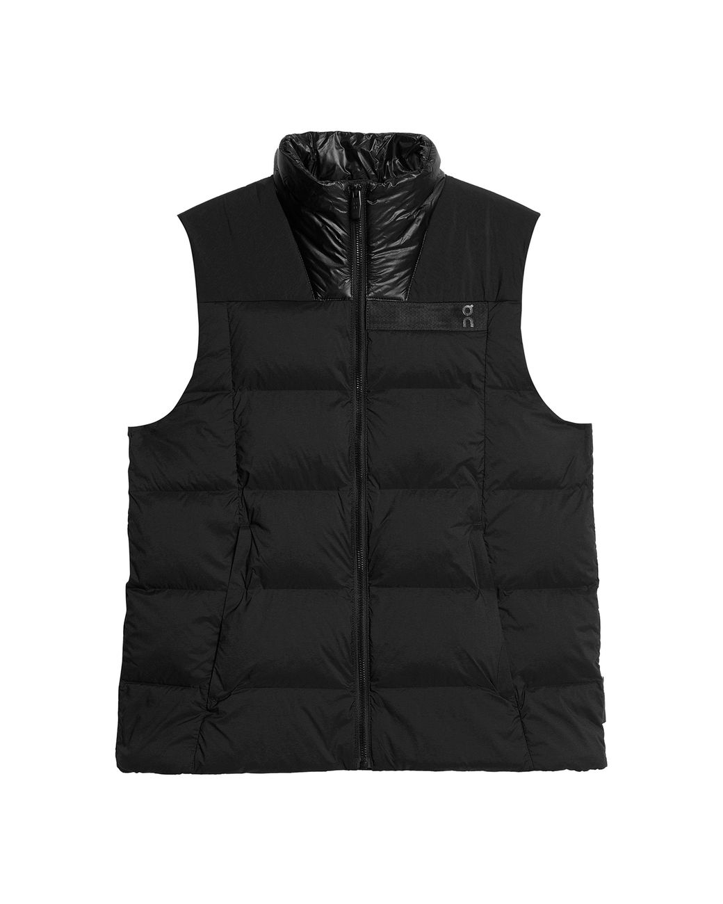 On Shoes Black Challenger Water Resistant Thermolite Puffer Gilet