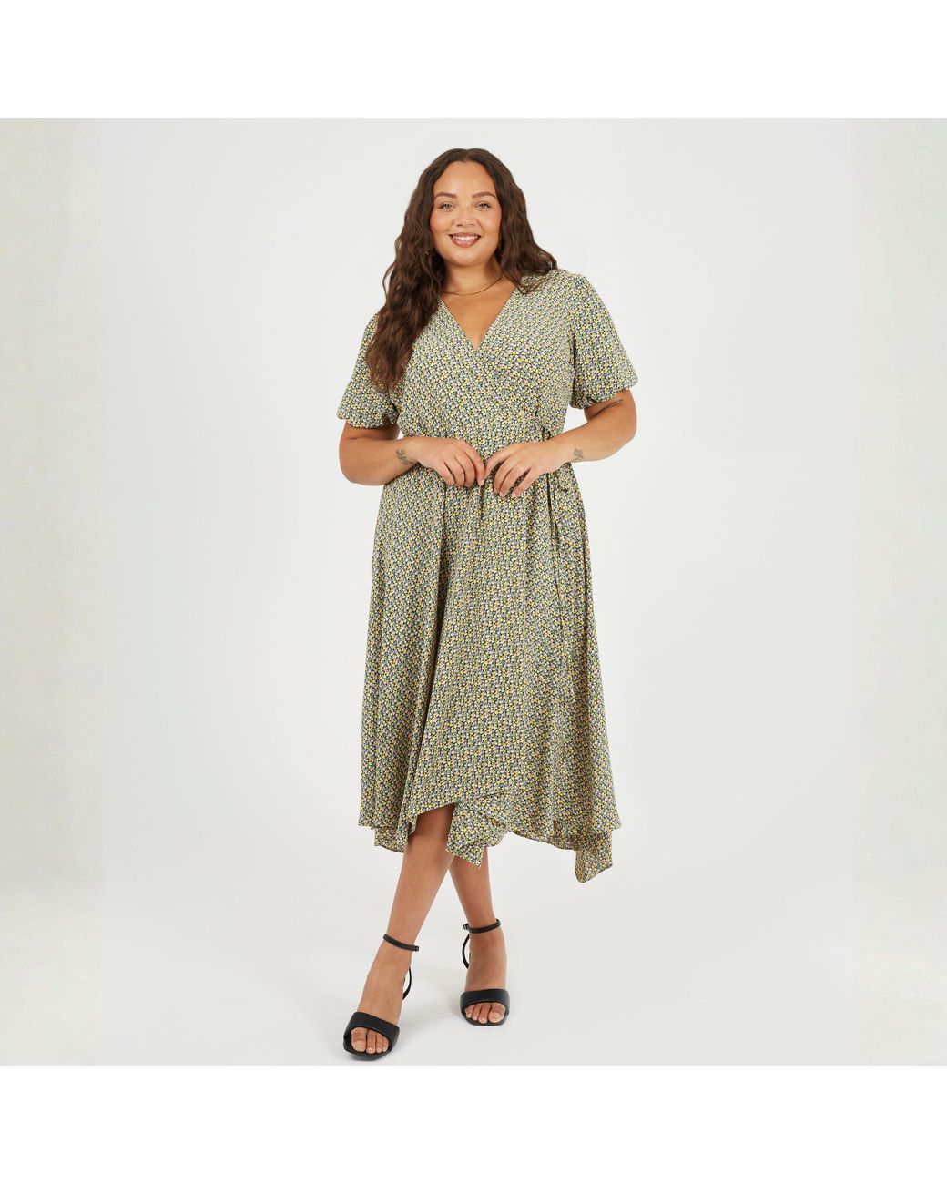 Brave Soul Green Plus Size Wrap Midi Dress With Floral Print