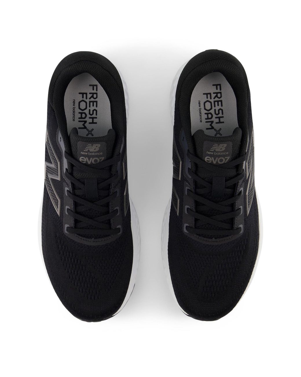 New Balance Black Nb Evoz V4 Road Running Shoes for men