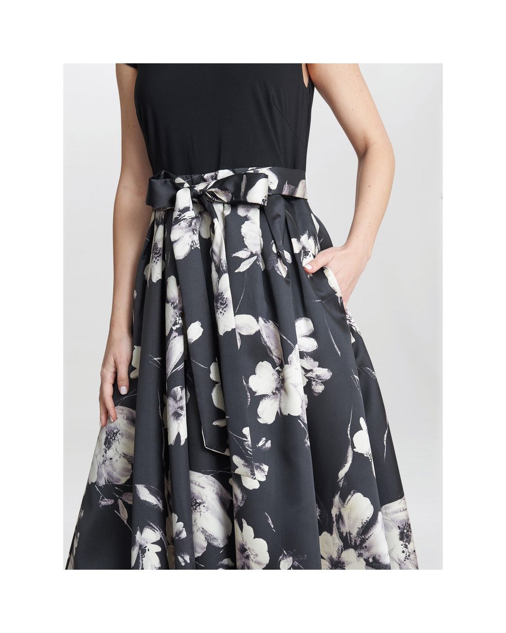 Gina Bacconi Blue Colleen Jersey And Jacquard Dress