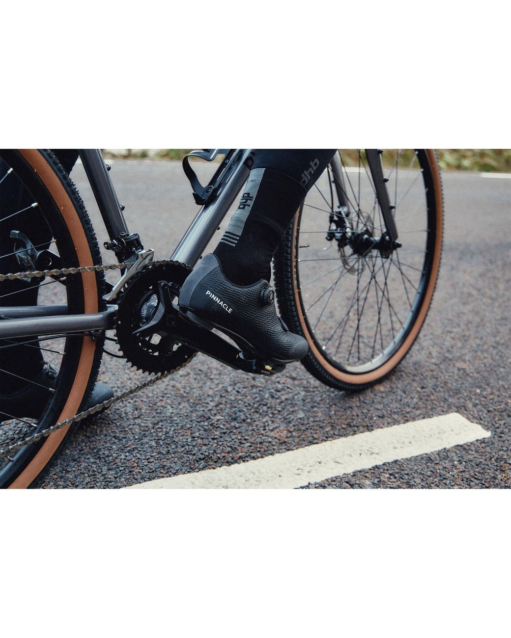 Pinnacle Black Radium Road Cycling Shoes