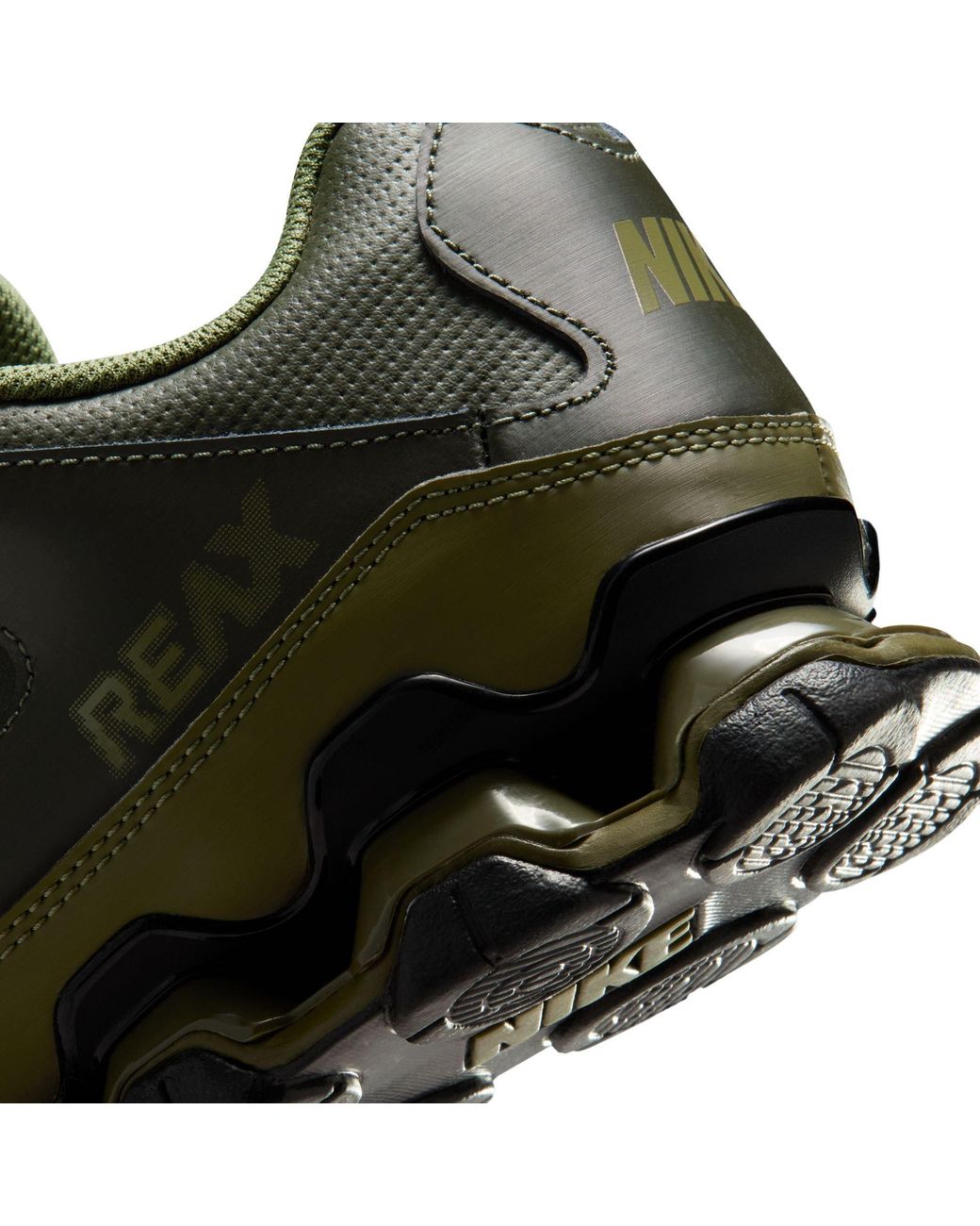 Nike Black Reax 8 Tr Workout Shoes for men