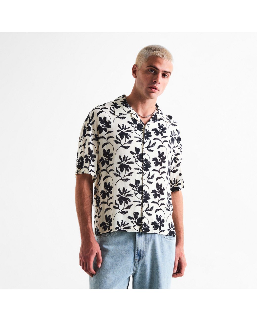 MKI Miyuki-Zoku Black Floral Short Sleeve Bowling Shirt for men