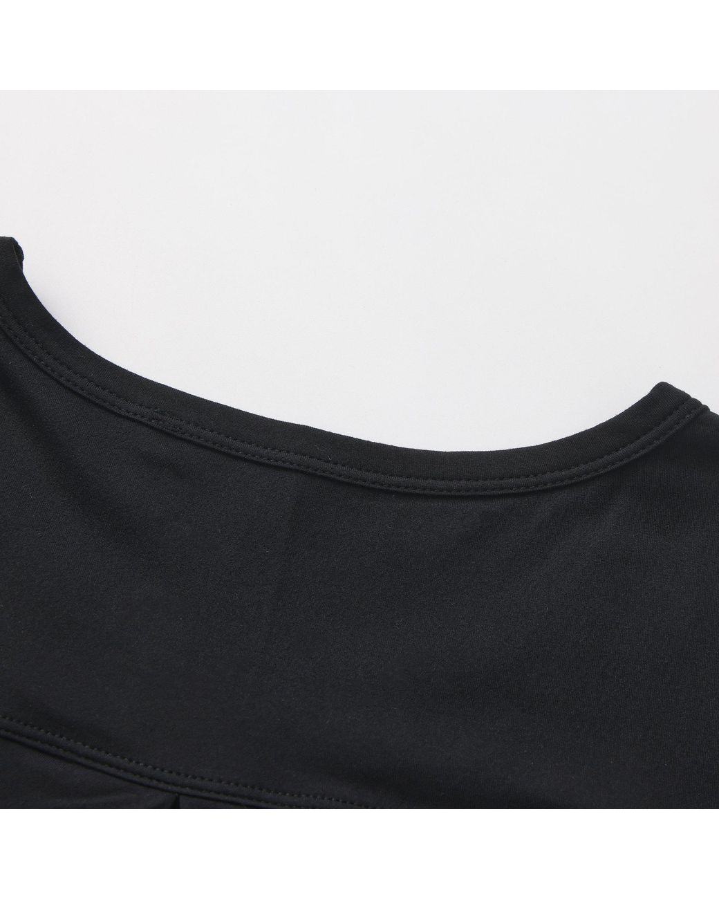 La Gear Black Essential Pleat-Back T-Shirt