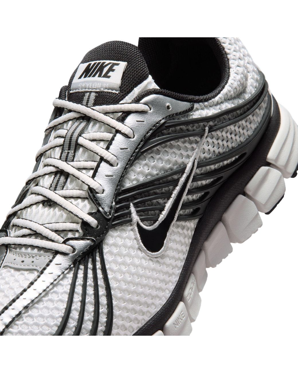 Nike Black Zoom Skylon Runners for men