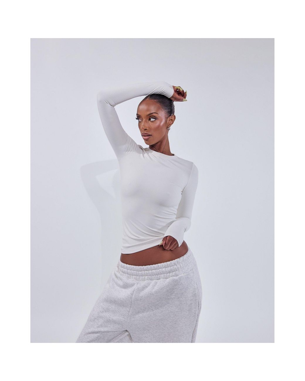 Mars the Label White Sculpt Long Sleeve Tee