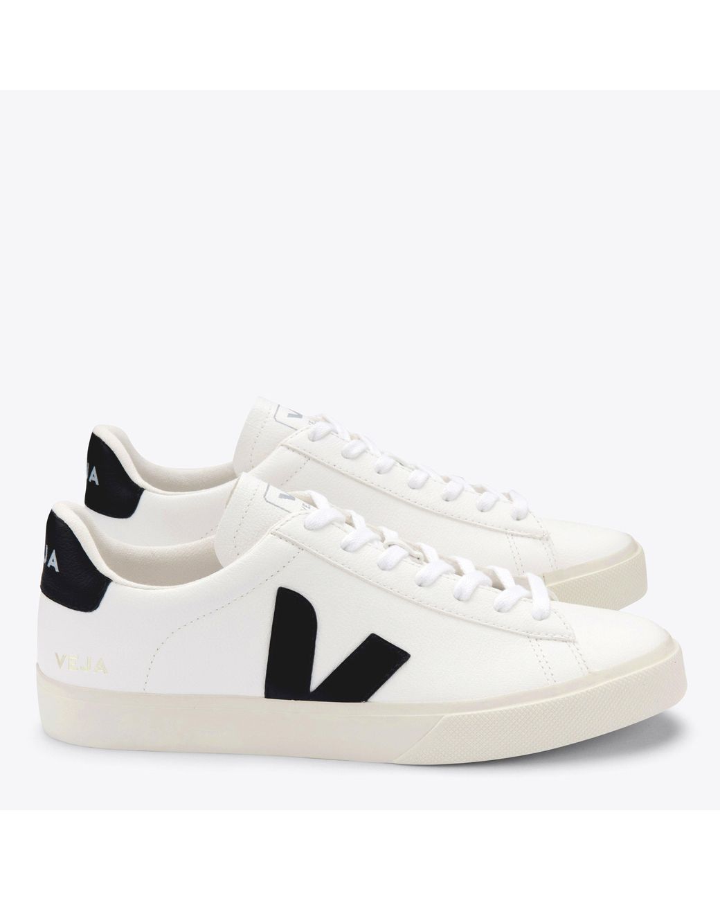Veja White Campo for men