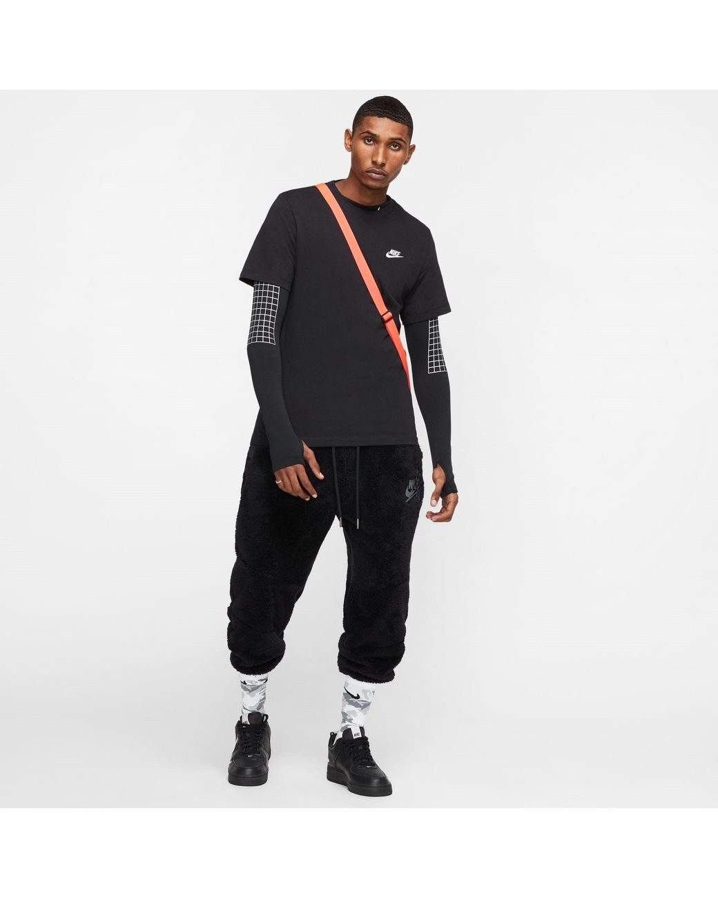 Nike Black Sportswear Club T-Shirt for men