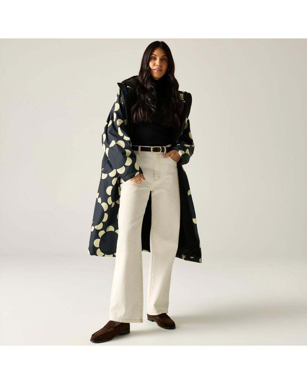 Regatta Black Orla Waterproof Changing Robe