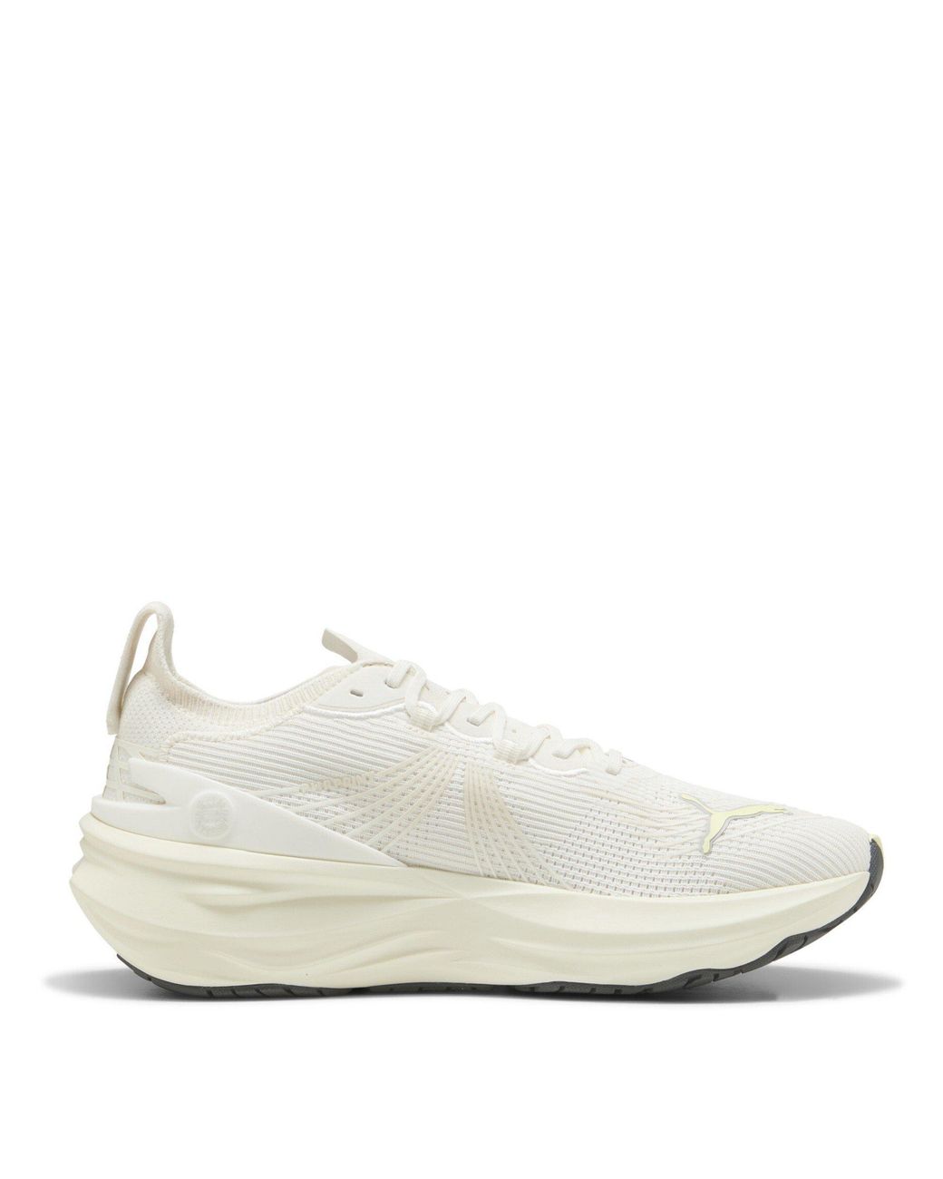 PUMA White Foreverrun Nitro 2 Everyday Stable Road Running Shoes for men