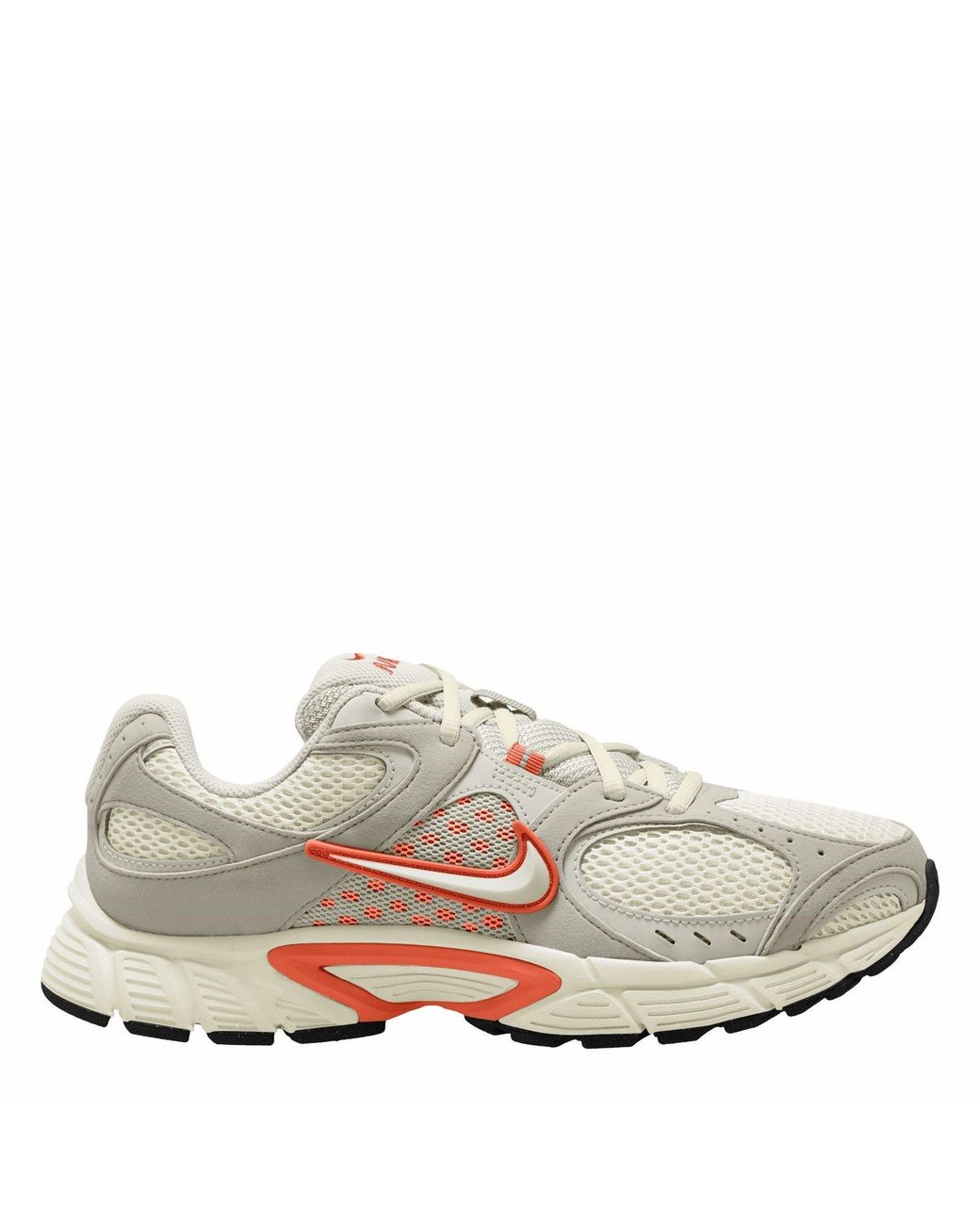 Nike White V5 Rnr Shoes for men