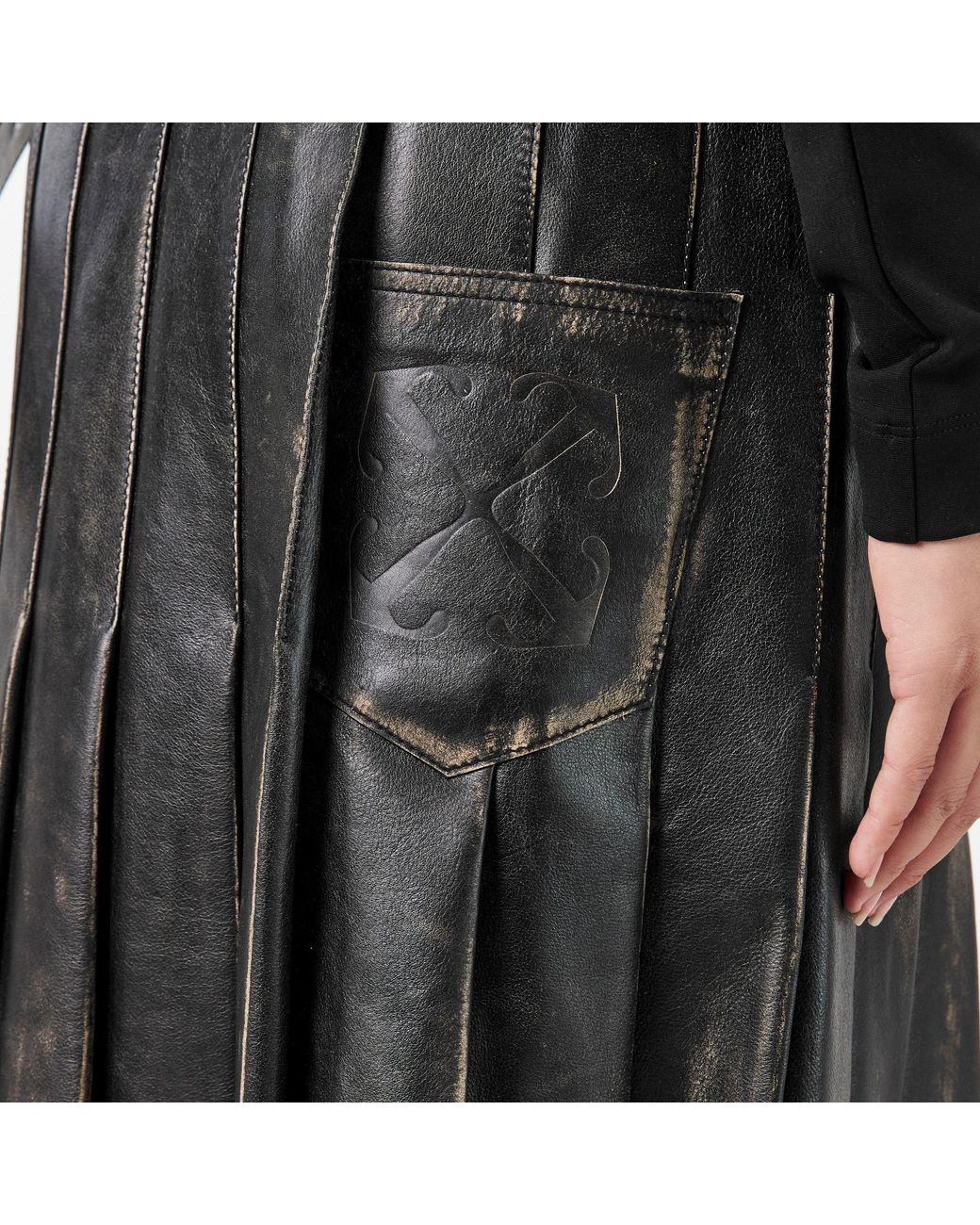 Off-White c/o Virgil Abloh Black Leather Shorts