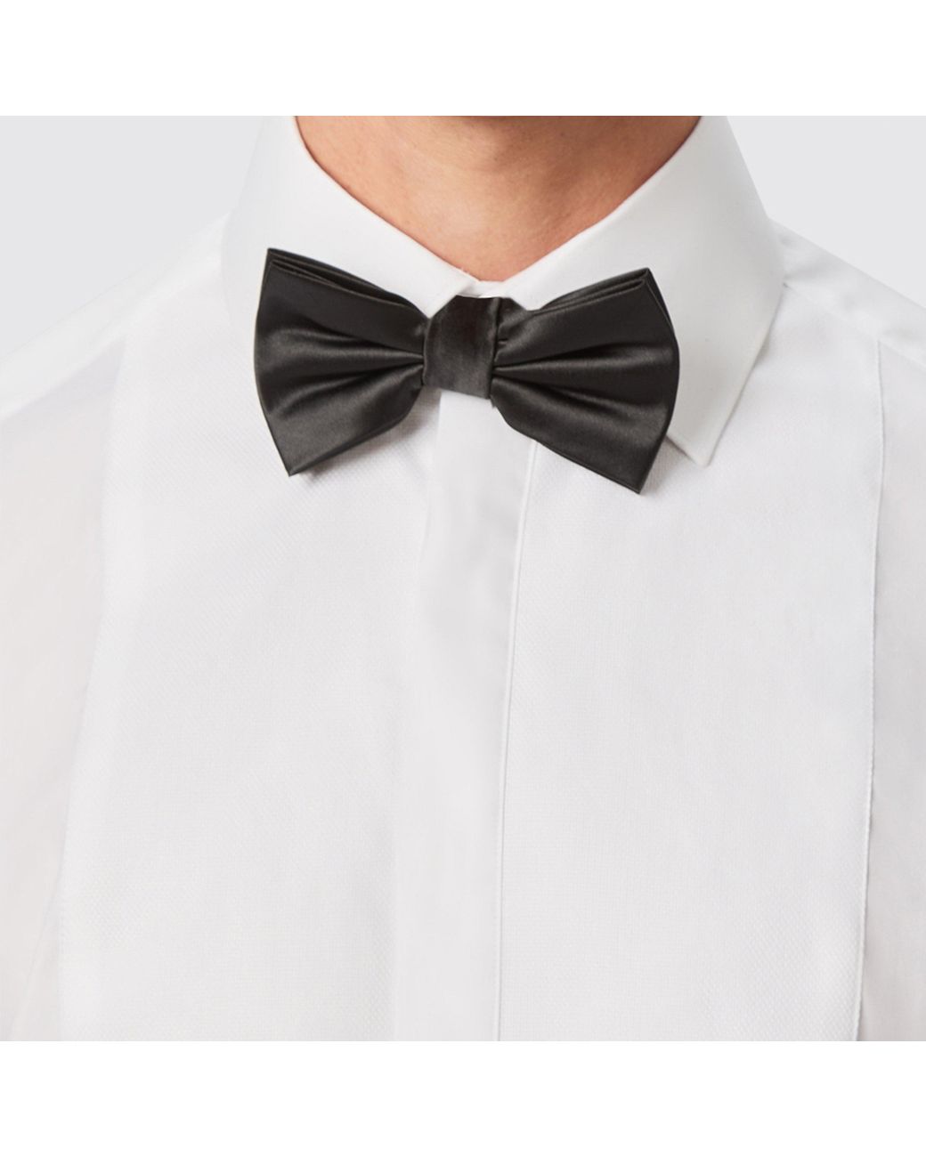 Twisted Tailor Black Ellroy Plain Bow Tie for men